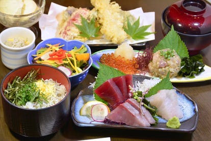 美味しいお店が見つかる 鎌倉駅周辺の食事処でおすすめしたい人気のお店 ぐるなび