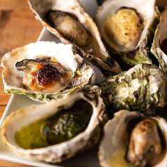 日本酒と海鮮 痛風屋 新宿歌舞伎町店_焼き牡蠣4種盛り