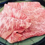 ”神戸牛”２色鍋 食べ放題コース