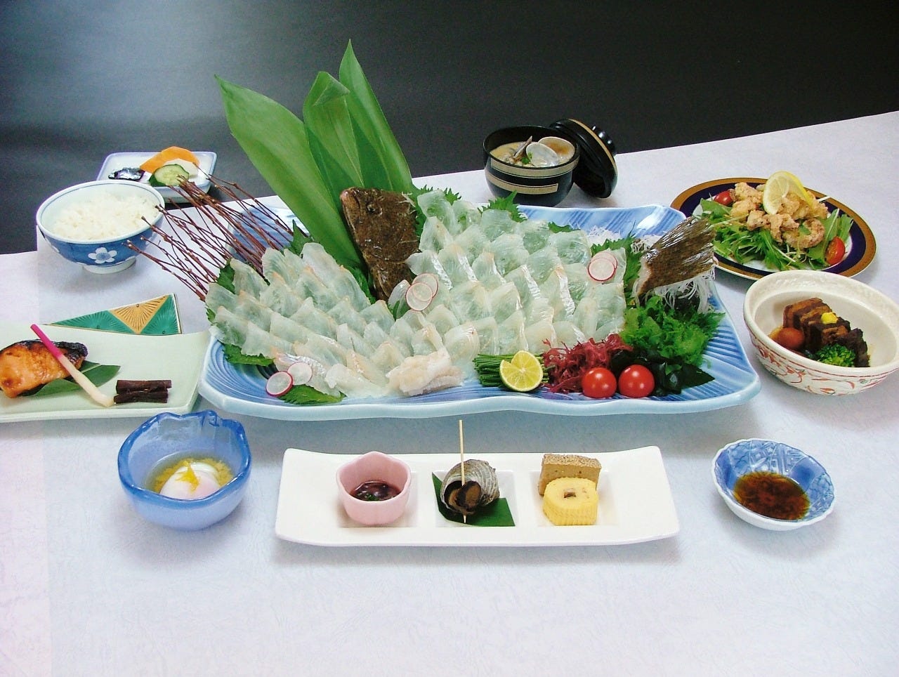 博多割烹 かじ 本店 写真 ぐるなび