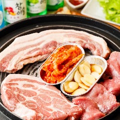 熟成豚肉3種の食べ比べサムギョプサルセット　豚バラ、豚ヒレ、豚ロース