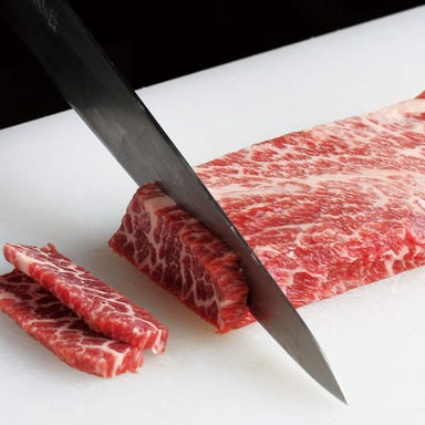 炭火焼肉屋さかい 各務原店_旨さの秘密は「店内手切り」