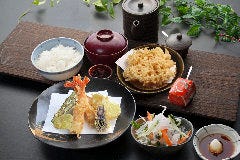 えびと季節の野菜天ぷら定食 　　　　　　　　１７７０円