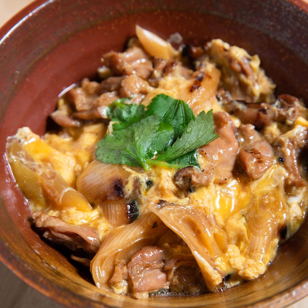 三河赤鶏 おいでん 銘柄鶏の鶏焼肉や水炊き