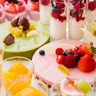 フィガロ_デザートメニューも充実。もちろん食べ放題です。