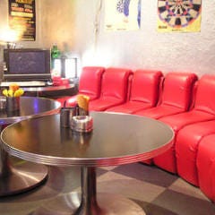 LOOP 秋葉原 メイドダーツバー 