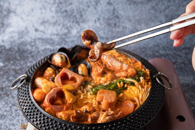 韓国チキンとサムギョプサル ニャムニャムニャム 大和八木駅前店 橿原 サムギョプサル ぐるなび