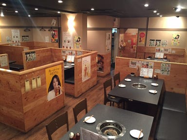 焼き鳥dining ハマー 八尾店 店内の画像