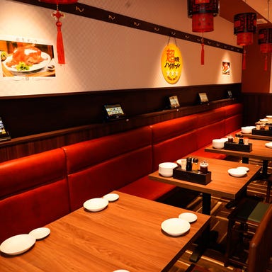 名物羽根付餃子×中国家庭料理 蒲田ニイハオ 浜松町大門店_落ち着いたレストラン席には最大40名様まで収容可能な完全個室をご用意