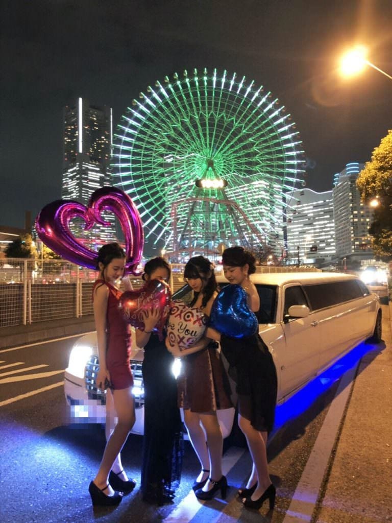 横浜 女子会限定 煌めく個室水族館で豪華ディナーコース付リムジンパーティープランの詳細 リムジンパーティー 東京横浜ララリムジン みなとみらい 貸切スペース ぐるなび 横浜 女子会限定 煌めく個室水族館で豪華ディナーコース付リムジンパーティープランの詳細 リムジンパーティー 東京横浜ララリムジン みなとみらい 貸切スペース ぐるなび