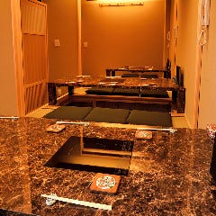 会社のご宴会やご親族の集まりに。個室貸切18名様まで
