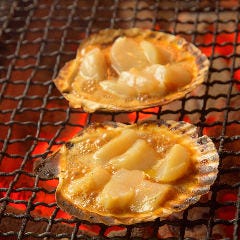 三陸産の帆立からあふれ出るジューシーな旨味と甘味を満喫