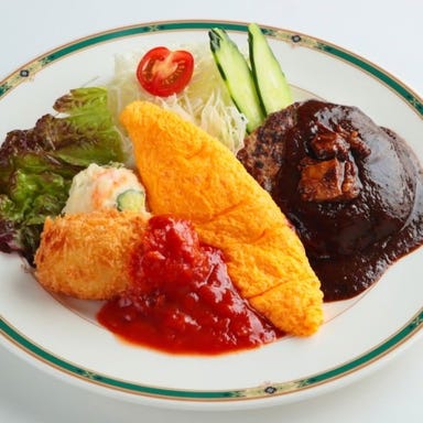 ソラーレ・ドーノ_【夜のサービスメニュー】ハンバーグ&オムレツ&カニクリームコロッケセット