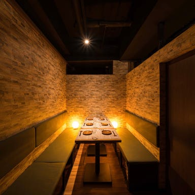 完全個室　最大170品食べ飲み放題 浪漫 －ROMAN－ 梅田店 店内の画像
