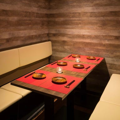 完全個室　最大170品食べ飲み放題 浪漫 －ROMAN－ 梅田店 店内の画像