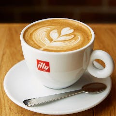 Tokyo Mercato トウキョウメルカート 自慢の食材 イタリアの高級ブランド Illy のコーヒー豆 ぐるなび