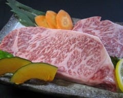 炭火焼肉 大
