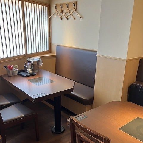 かにざんまい 新宿店の内観