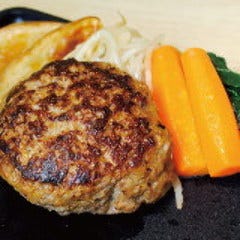 肉汁が溢れ出す板前ハンバーグ御膳180g1890円～ございます。