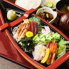 お刺身舟盛り膳