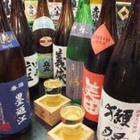 【日本酒】
福岡から新潟まであらゆる味わいの美酒が大集結！