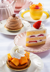 各種ケーキ(３～４種類)