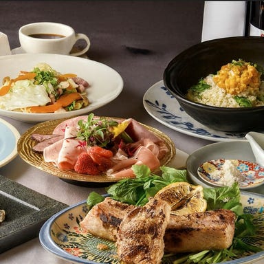 GRANDMIRAGE THE CORNER ROOM_★120分飲み放題付web限定コース★『ズワイガニと金柑の土鍋リゾット』《全10品》※画像はイメージ