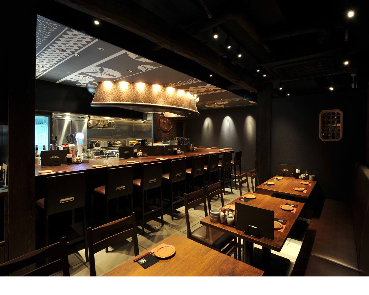 三代目文治 銀座本店内観