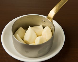 肉力japan 楽椿 らくちん メニュー にんにくオイル焼き ぐるなび