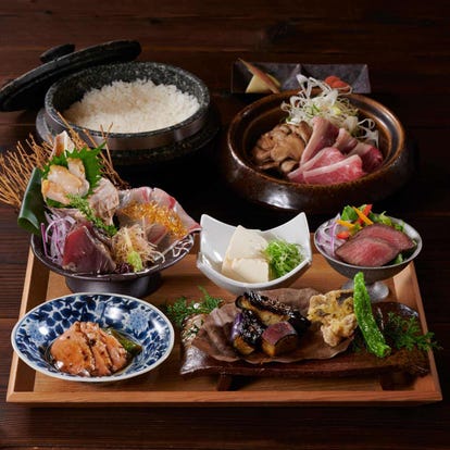 ゆったり個室 品川の居酒屋でおすすめ 人気の完全個室 ソファー席など ぐるなび