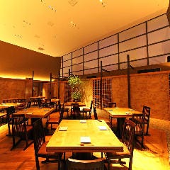 Dynamic Kitchen ＆ Bar 響 品川店