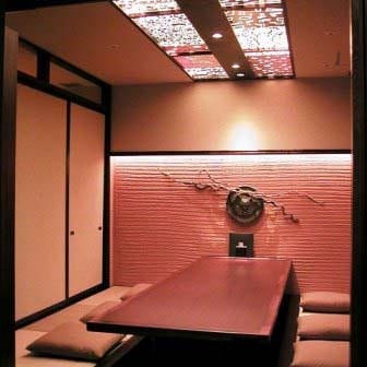 鶏料理専門店×個室 とりかく 丸の内国際ビル店 店内の画像