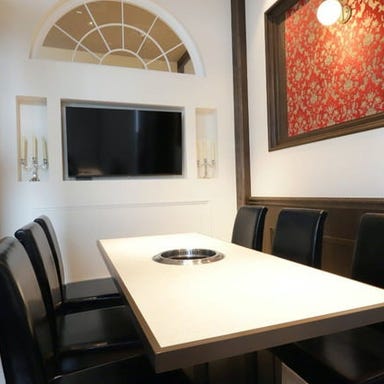 馬車道 de 焼肉 DOURAKU 北仲ブリック&ホワイト店_ 【完全個室】4~12名様/外したくない接待や集まりに