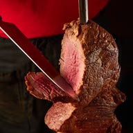 肉酒場 シュラスコ食べ飲み放題 カサブランカ 神田店_イチオシ!豪華なシュラスコ