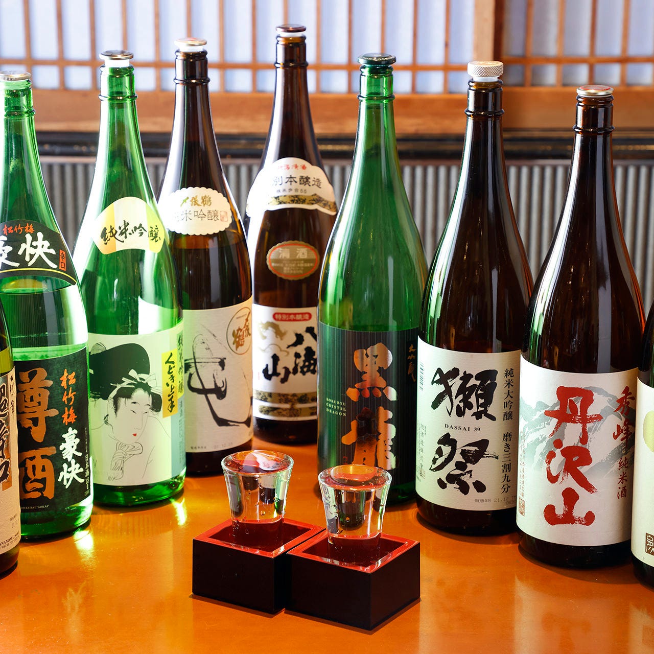 日本全国、津々浦々の銘酒が揃います