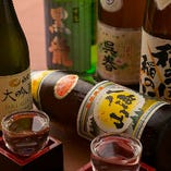全国各地から仕入れた日本酒を常時10種類以上取り揃えております