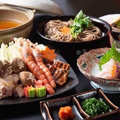 季節の味覚と更科蕎麦を懐石で