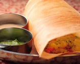 人気！南インドを代表する野菜たっぷりクレープ「マサラドーサ」