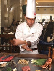 サムズセーラーイン 国際通り店 