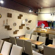 ビストロ TOMO_宴会も楽しめる空間