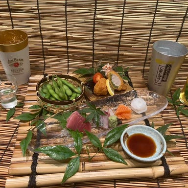 魚と地酒ともつ鍋 美食倶楽部 まる和_【平日（月～木）限定！】お好きなドリンク2種と新鮮なお刺身や枝豆など一緒に♪お疲れさんセット