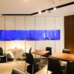 店内には大水槽♪