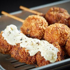 串揚げ肉団子と干物のお店 ロロイチ 