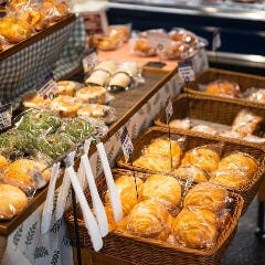 成田参道房の駅 