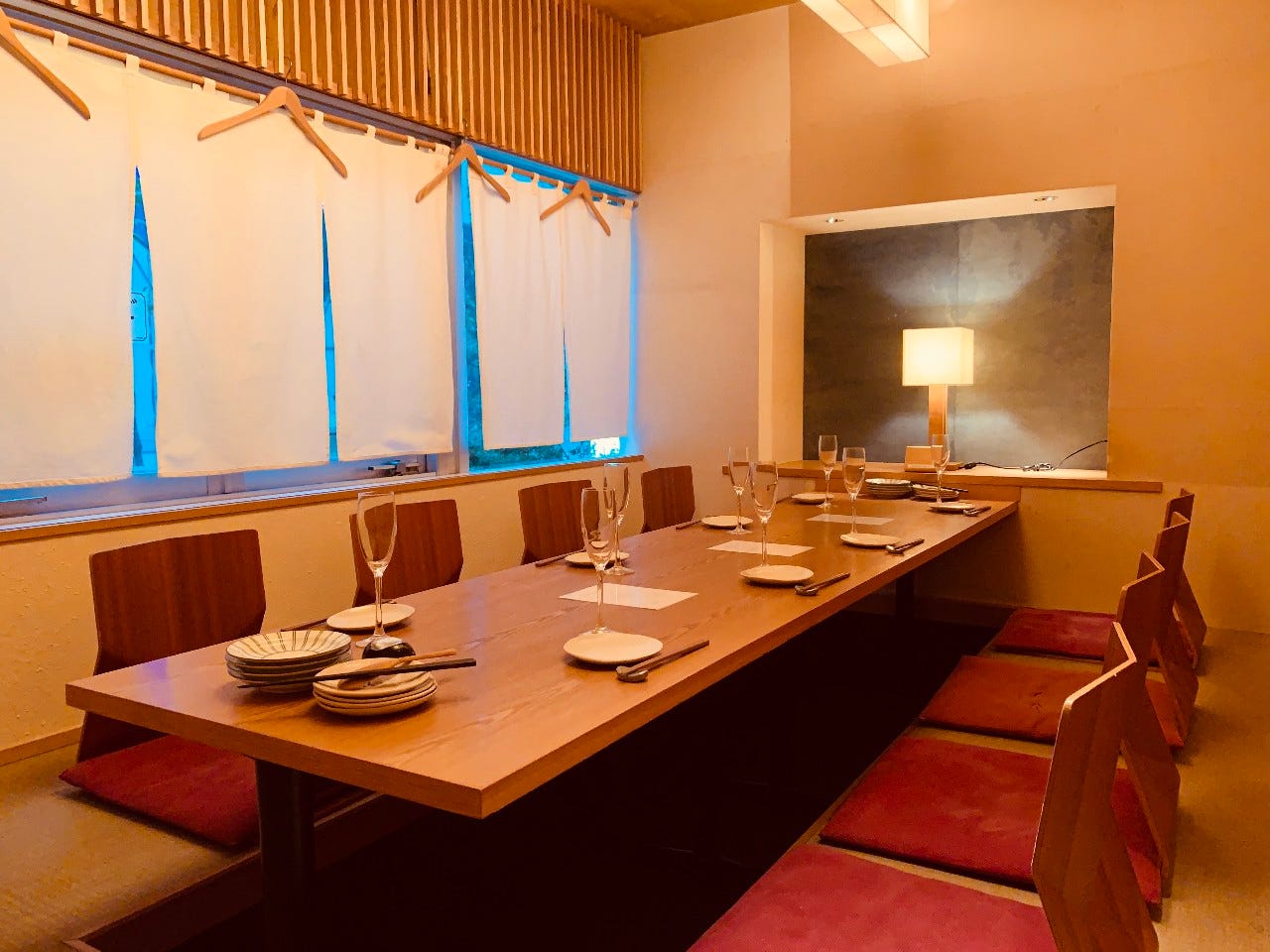 小割烹 おはし 銀座コリドー街 席 個室 個室 ぐるなび