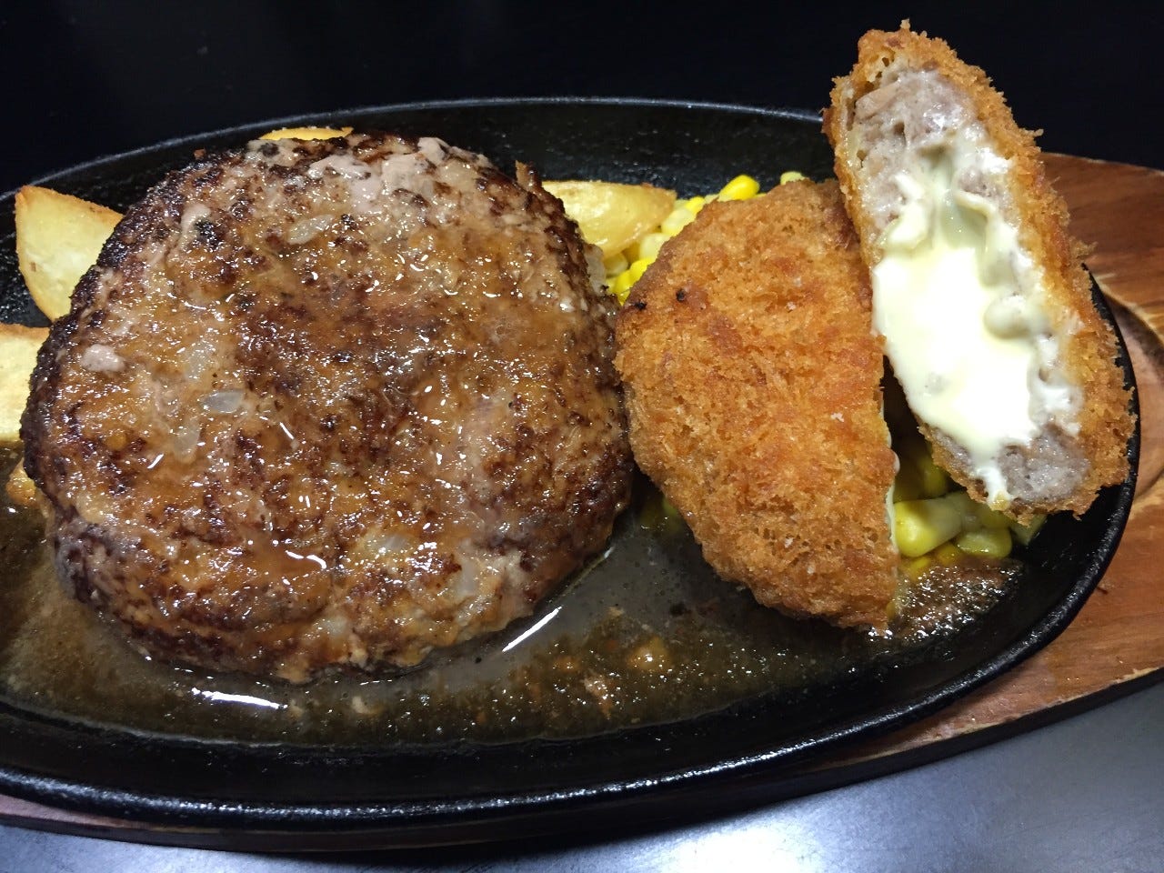 三浦のハンバーグ ハンバーグ 三浦のハンバーグ ハンバーグ