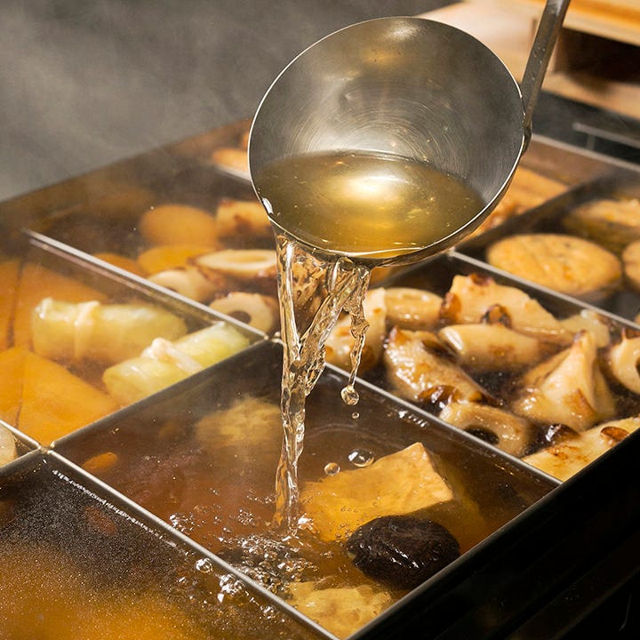 おでんつゆには醤油を使わず昆布と鰹節、調味料は塩だけを使用