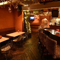 Dining bar agito（アジト）
