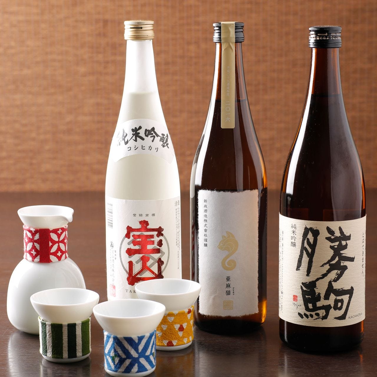 日本橋室町で美味しい日本酒を
新しい日本酒との出会いを