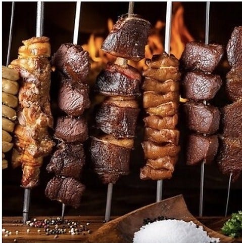 アモーレ 渋谷店の炭火焼きの牛・鶏・豚コースの料理イメージ